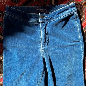 Blue Velvet NYDJ Vintage - size 6